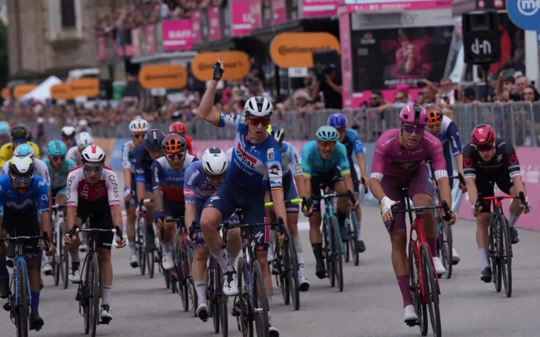 Tim Merlier se exige al máximo para alcanzar su segunda victoria en el Giro de Italia