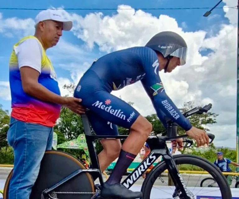 Walter Vargas se adueñó de la contrarreloj y de la camiseta amarilla en la Vuelta a Venezuela