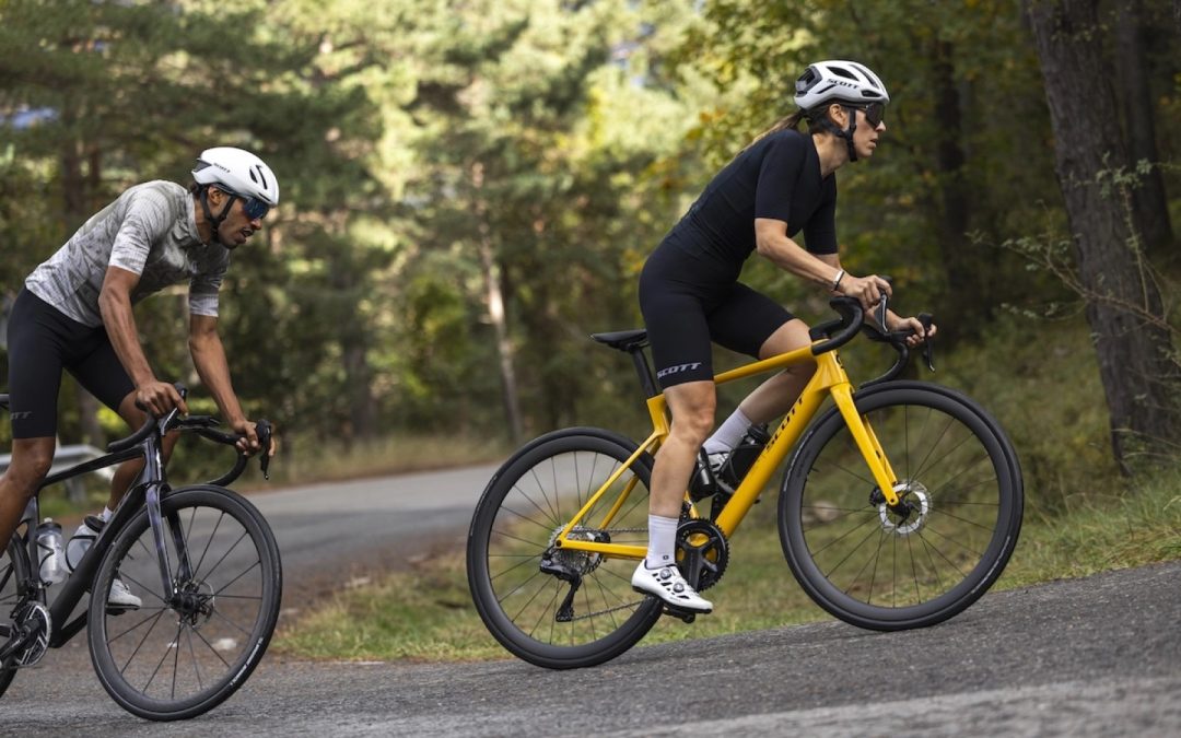 Transmisiones mecánicas y otras cosas de moda que traerán las bicis de carretera en 2025